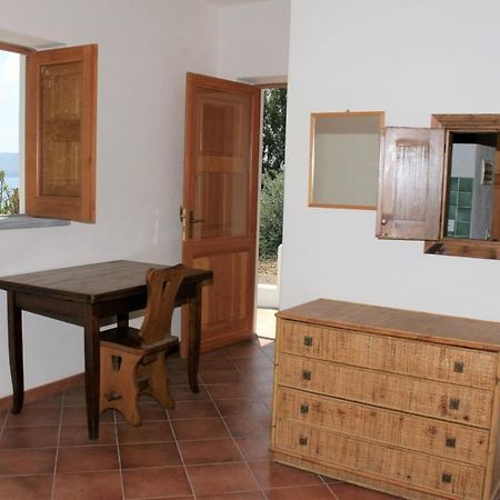 Case Al Mare - Terrazzi Panoramici E Ampio Giardino Santa Marina Salina Eksteriør billede