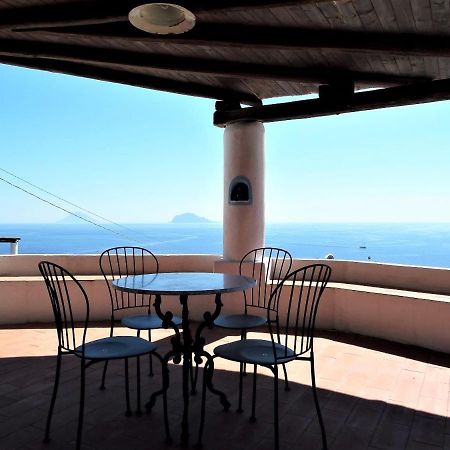 Case Al Mare - Terrazzi Panoramici E Ampio Giardino Santa Marina Salina Eksteriør billede