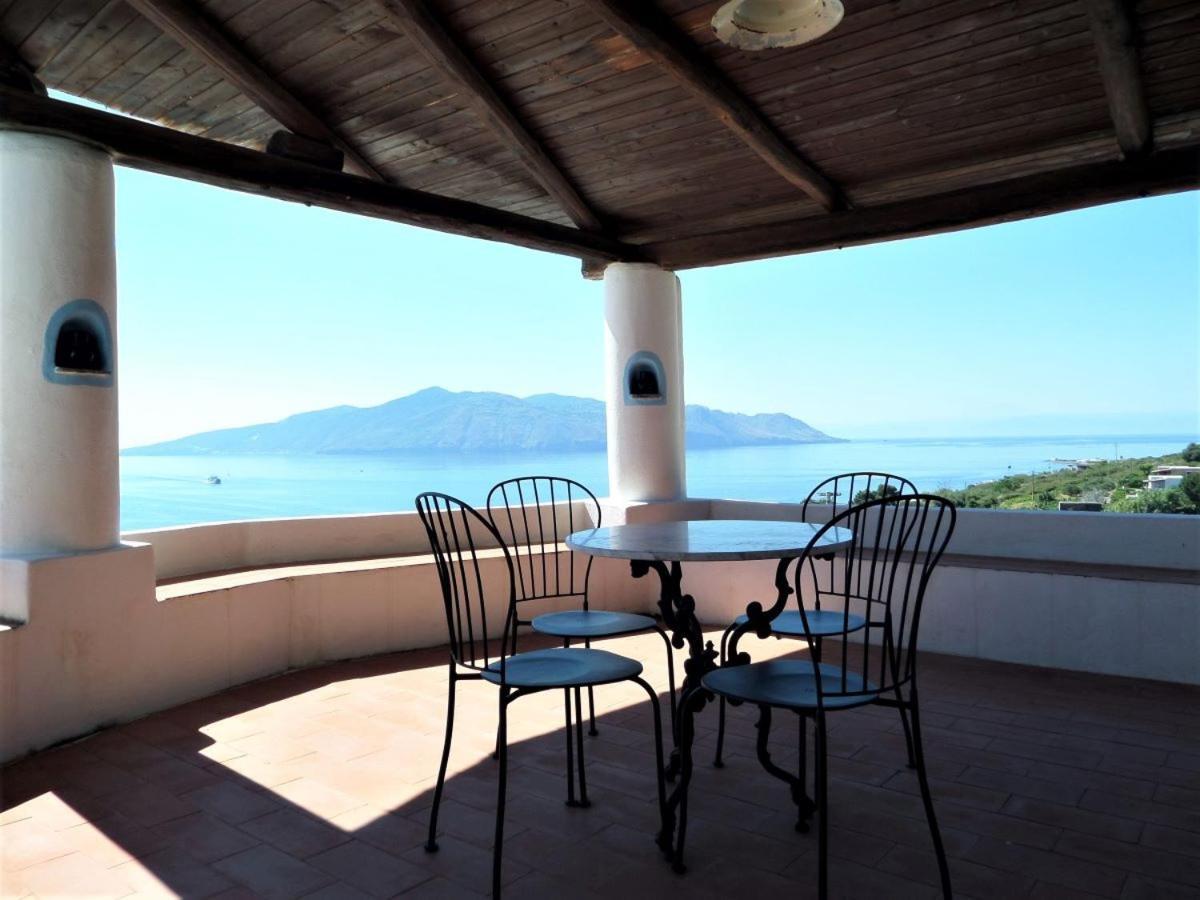 Case Al Mare - Terrazzi Panoramici E Ampio Giardino Santa Marina Salina Eksteriør billede